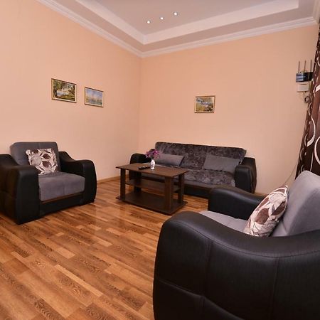 Apartment Kera Kutaisi Luaran gambar