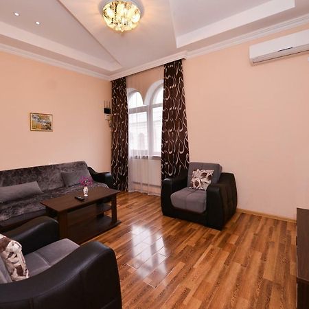 Apartment Kera Kutaisi Luaran gambar