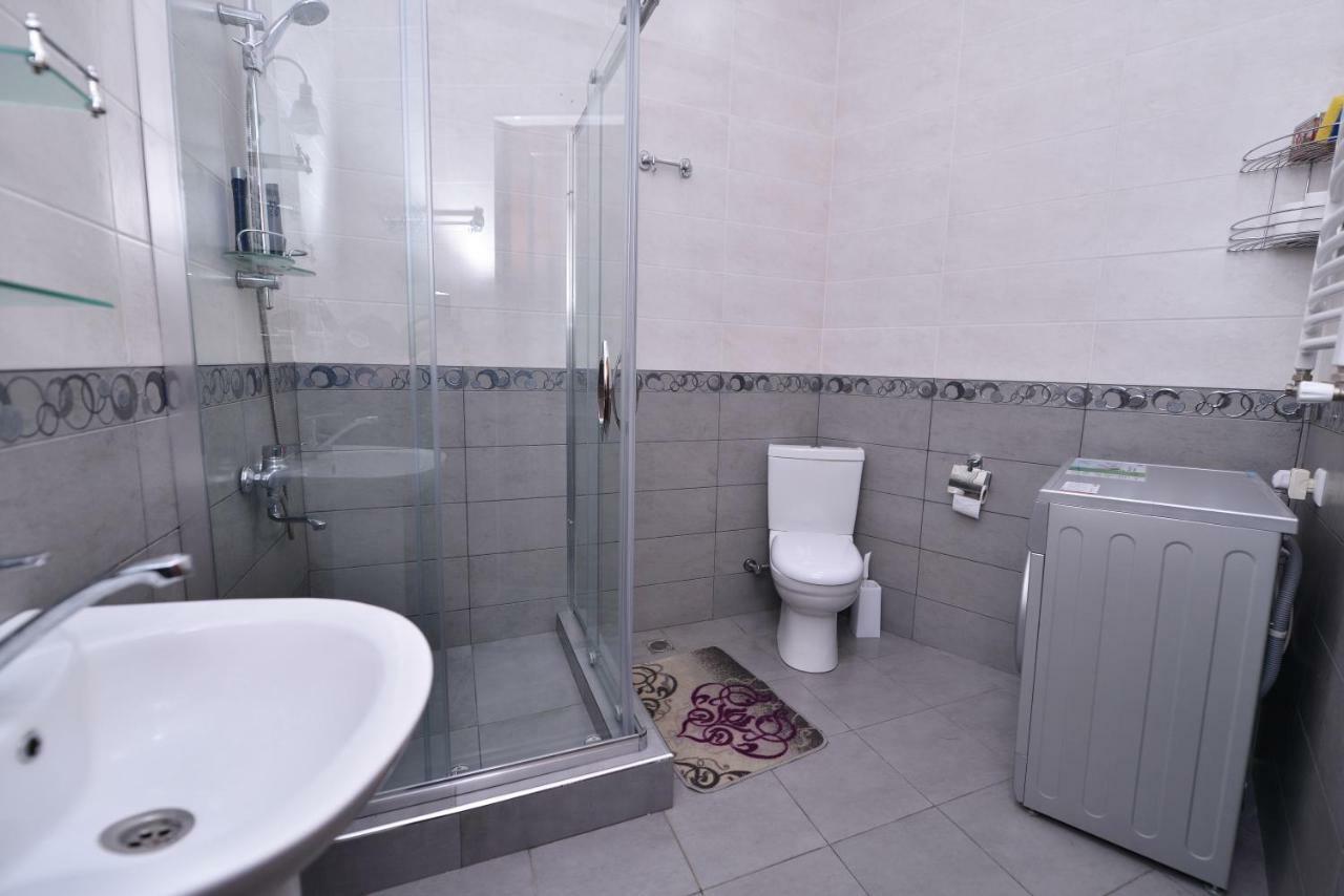 Apartment Kera Kutaisi Luaran gambar