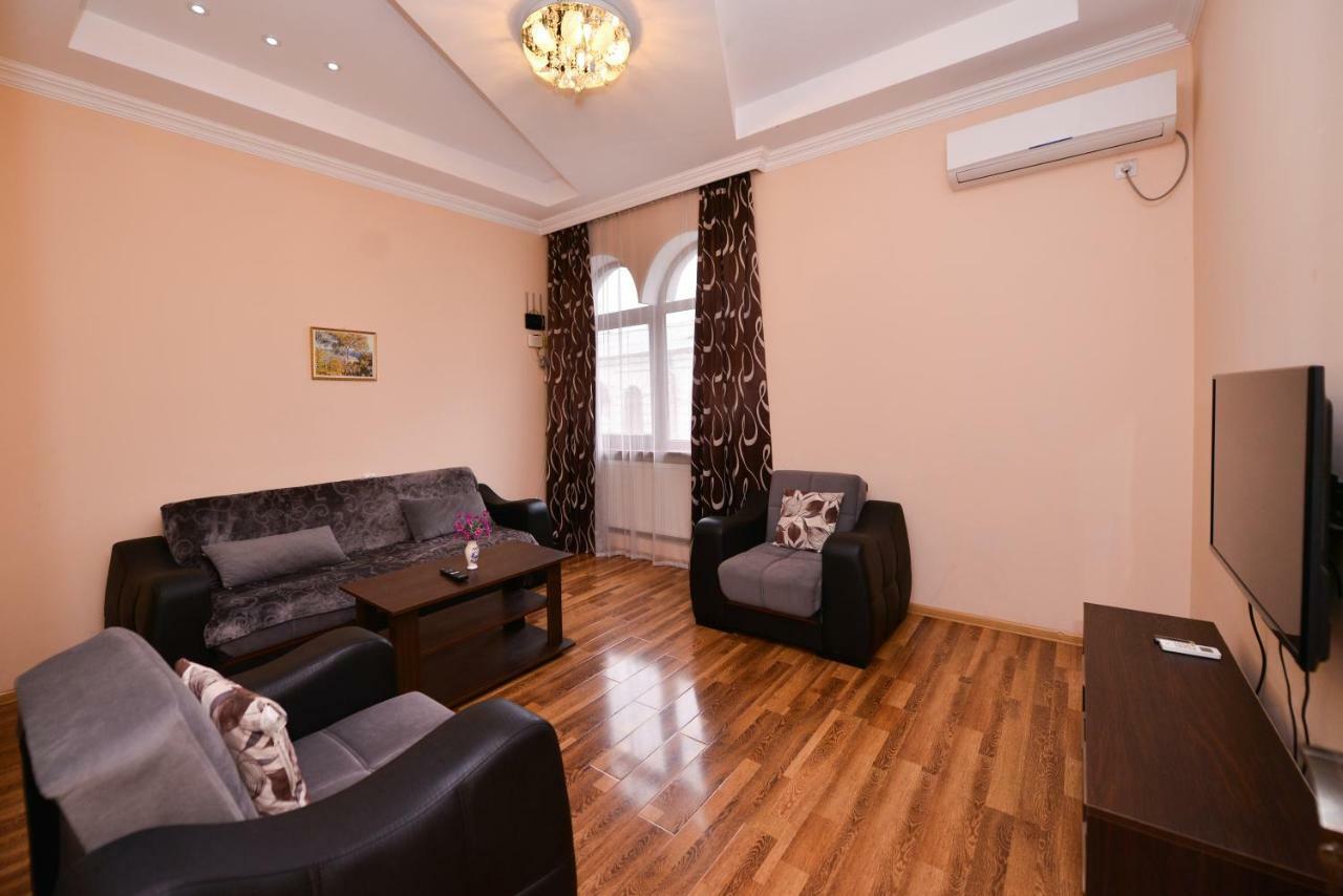 Apartment Kera Kutaisi Luaran gambar